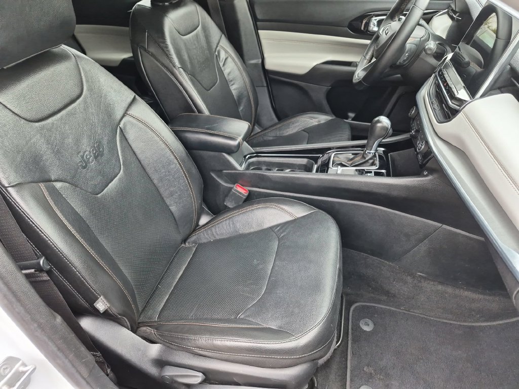 Used 2022 Jeep Compass Limited AWD/4WD image 17