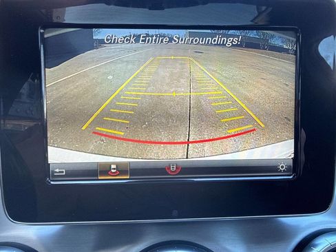 Used 2015 Mercedes-Benz CLA 250 image 23