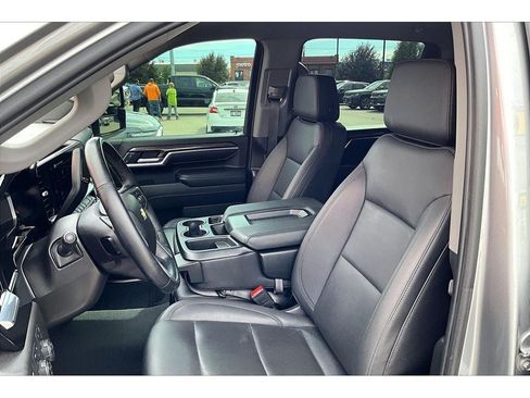 Used 2025 Chevrolet Silverado 3500 LTZ AWD/4WD image 27