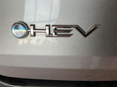 Certified 2025 Toyota Sienna XLE FWD image 45