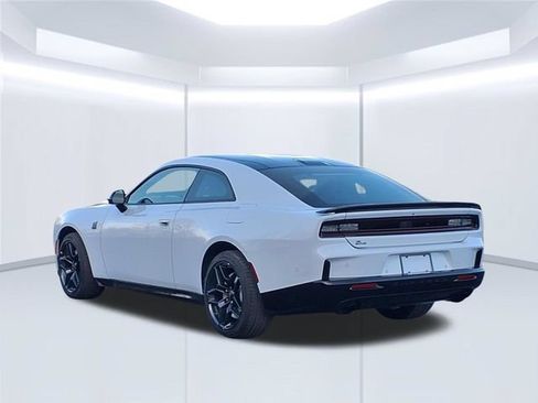 New 2026 Dodge Charger Scat Pack w/ Blacktop Package AWD/4WD image 4