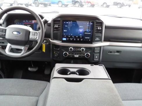 Used 2025 Ford F150 XLT w/ Equipment Group 301A Standard image 2