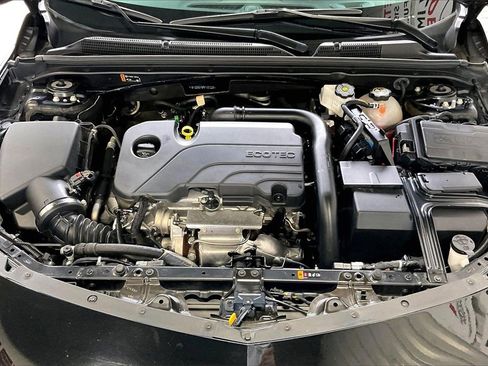 Used 2024 Chevrolet Malibu LT image 28