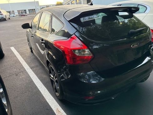 Used 2013 Ford Focus ST FWD image 8