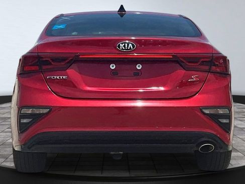Used 2019 Kia Forte S FWD image 5