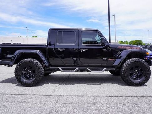 Used 2022 Jeep Gladiator Mojave w/ LED Lighting Group AWD/4WD image 31