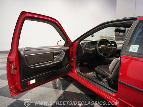 Used 1990 Ford Thunderbird Super image 36