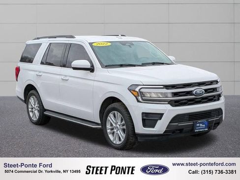 Certified 2022 Ford Expedition XLT image 1