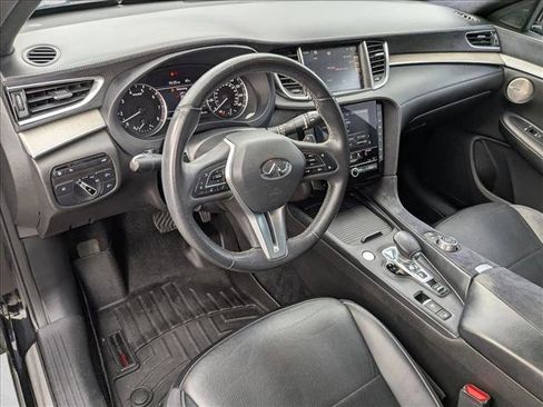 Used 2019 INFINITI QX50 Essential w/ Sensory Package image 10