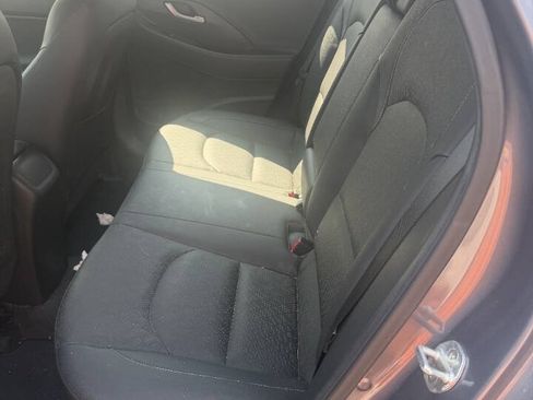 Used 2019 Hyundai Elantra GT w/ Style Package 02 FWD image 14