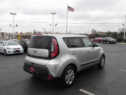 Used 2015 Kia Soul FWD image 7