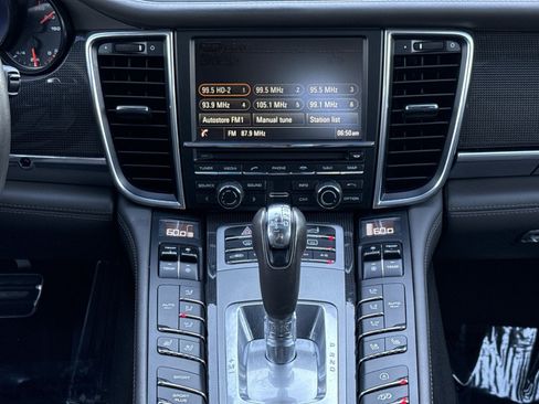 Used 2014 Porsche Panamera GTS AWD/4WD image 18