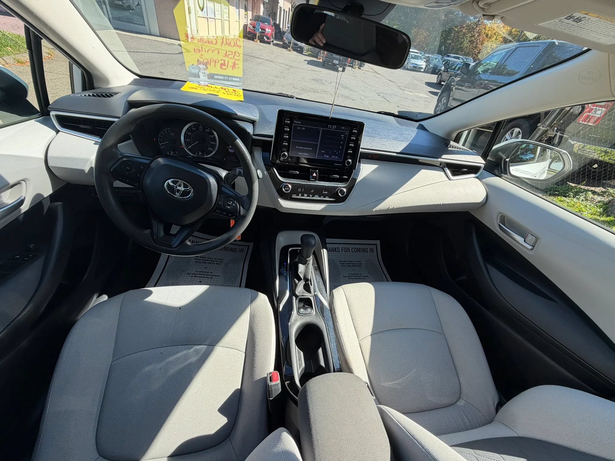 Used 2021 Toyota Corolla LE FWD image 22