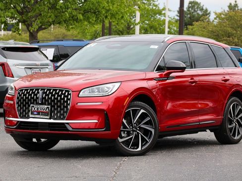 Certified 2024 Lincoln Corsair Grand Touring AWD/4WD image 16