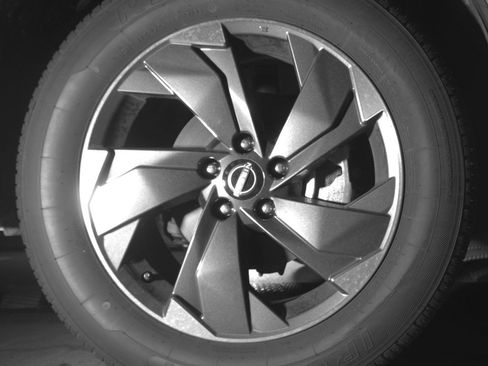 Used 2025 Nissan Rogue SV image 13