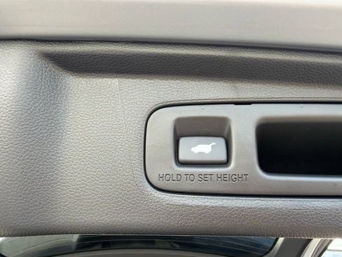Used 2026 Honda CR-V Sport Touring image 41