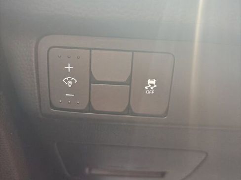 Used 2019 Kia Soul + image 32