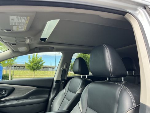 Used 2018 Nissan Murano SL w/ Moonroof Package AWD/4WD image 24