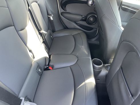 Used 2019 MINI Cooper S w/ Premium Package image 13