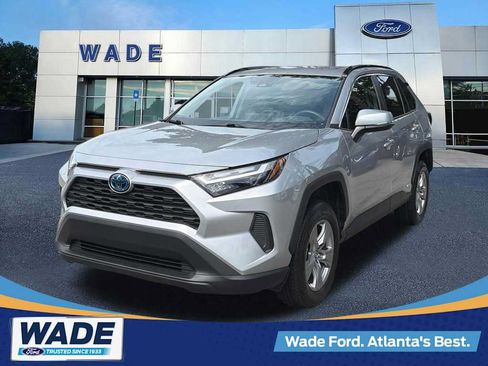 Used 2024 Toyota RAV4 LE AWD/4WD image 1