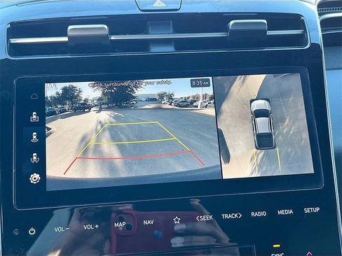 Used 2023 Hyundai Santa Cruz Limited image 14