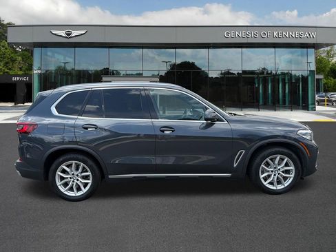 Used 2021 BMW X5 sDrive40i w/ Premium Package RWD image 8