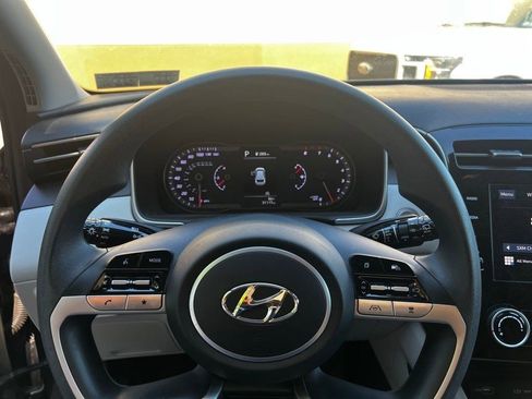 Certified 2023 Hyundai Tucson SEL AWD/4WD image 10