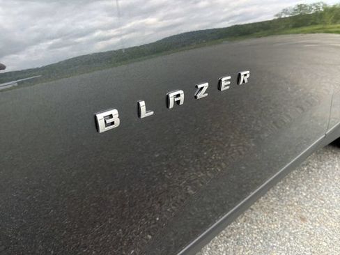 Used 2020 Chevrolet Blazer LT AWD/4WD image 33