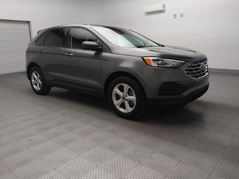 Used 2022 Ford Edge SE image 13