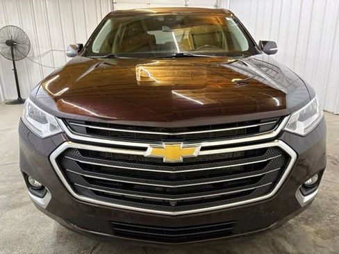 Used 2020 Chevrolet Traverse Premier w/ LPO, Floor Liner Package FWD image 2