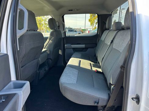 Used 2023 Ford F150 XLT w/ Trailer Tow Package image 16