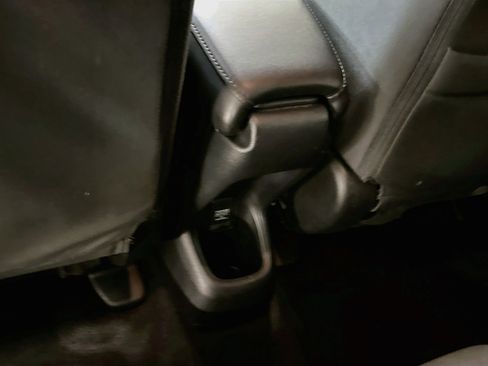 Used 2020 Honda HR-V EX image 28