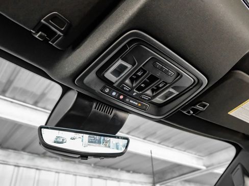 Used 2024 GMC Sierra 2500 AT4 w/ AT4 Premium Plus Package image 23