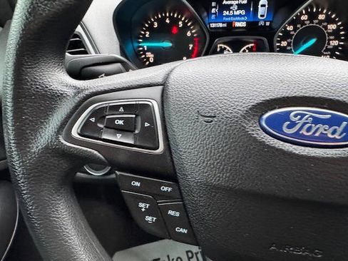 Used 2019 Ford Escape SE FWD image 48