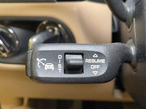 Certified 2026 Porsche Macan S AWD/4WD image 45