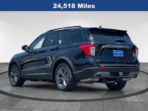 Certified 2023 Ford Explorer XLT w/ Equipment Group 202A RWD image 8