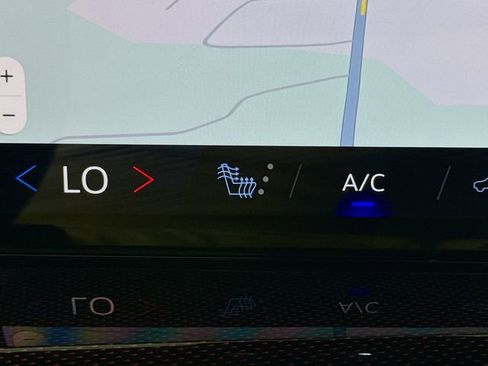 New 2026 Chevrolet Traverse Z71 w/ Enhanced Driving Package image 22