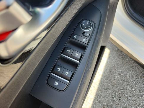 Used 2024 Kia Forte GT-Line FWD image 12