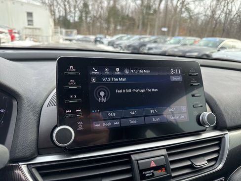 Used 2022 Honda Accord Sport image 25