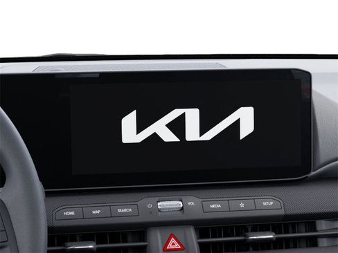 New 2025 Kia K4 LXS image 20