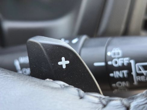 Certified 2018 Honda Odyssey EX-L image 16