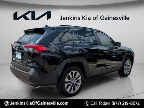 Used 2025 Toyota RAV4 XLE Premium w/ Weather Package FWD image 4