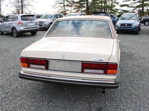 Used 1991 Rolls-Royce Silver Spur II image 14