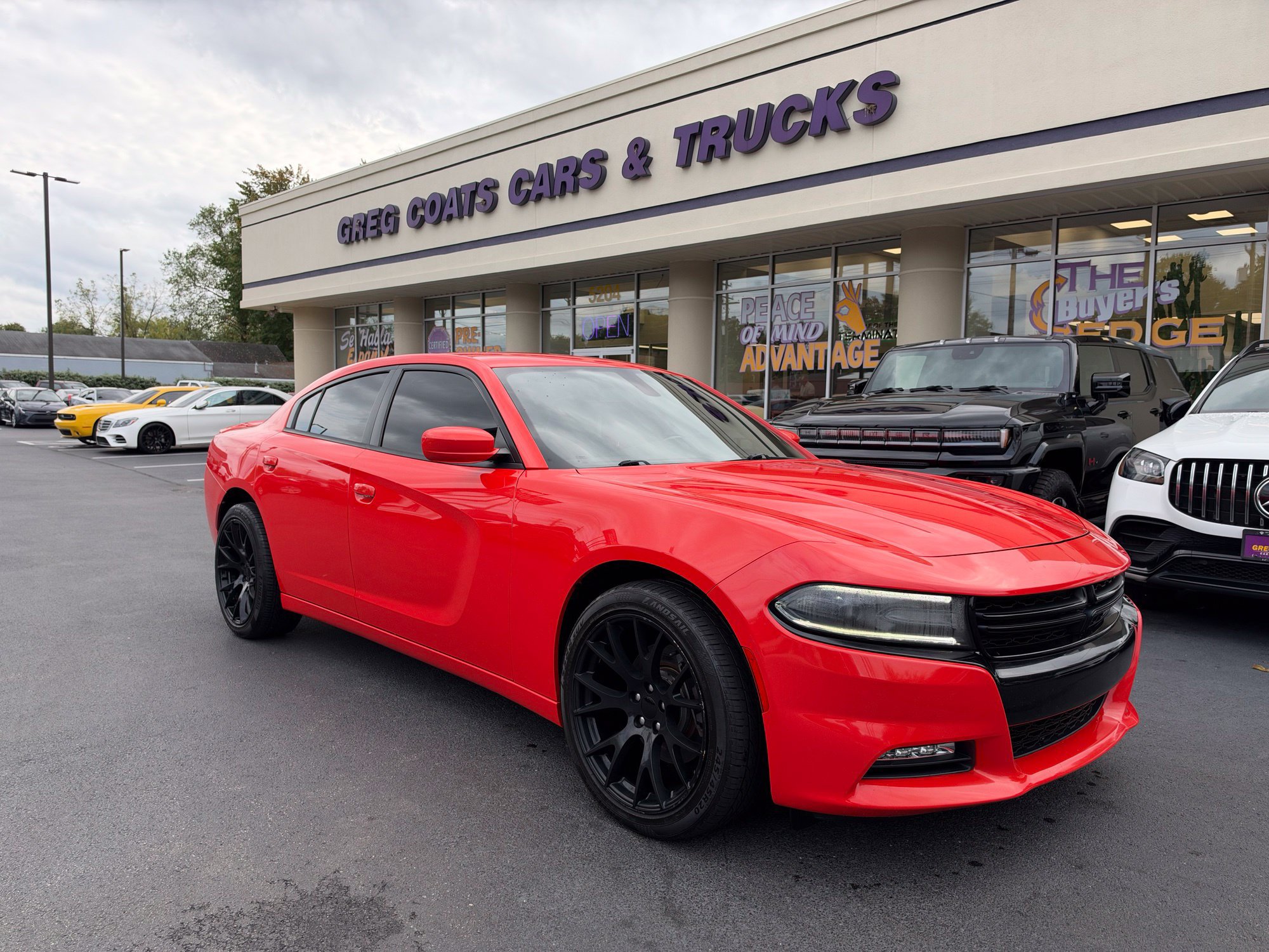 Used 2017 Dodge Charger SXT w/ AWD Plus Group image 1