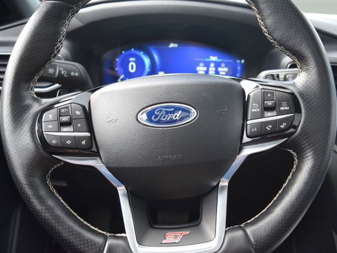 Certified 2022 Ford Explorer ST w/ Equipment Group 401A image 13