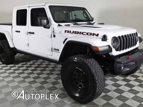 Used 2020 Jeep Gladiator Rubicon AWD/4WD image 3