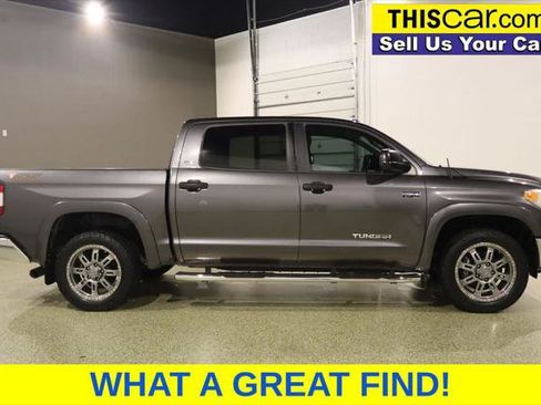 Used 2017 Toyota Tundra SR5 w/ SR5 Upgrade Package RWD image 9