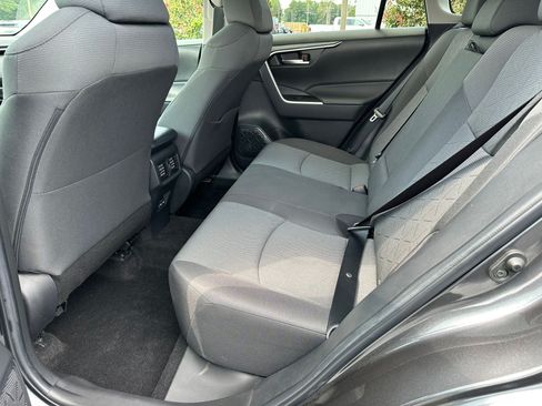 Used 2023 Toyota RAV4 XLE FWD image 18