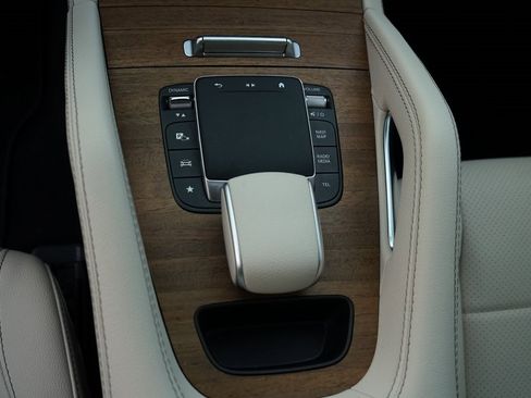 Used 2024 Mercedes-Benz GLE 450 4MATIC image 20