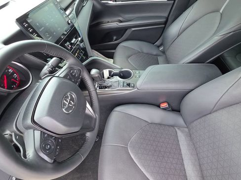 Used 2023 Toyota Camry XSE w/ Navigation Package FWD image 12